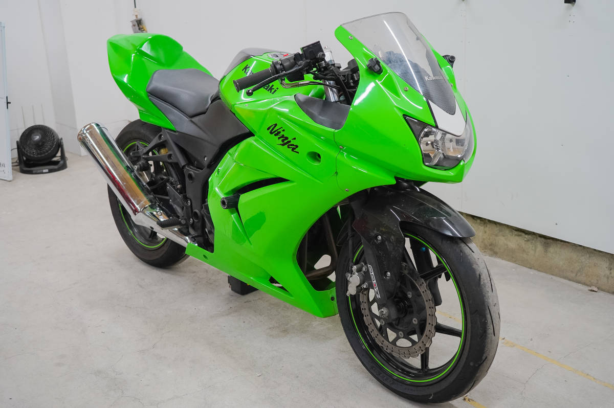 説明動画有□ニンジャ250R□ローン可□8000キロ□サーキットベース□