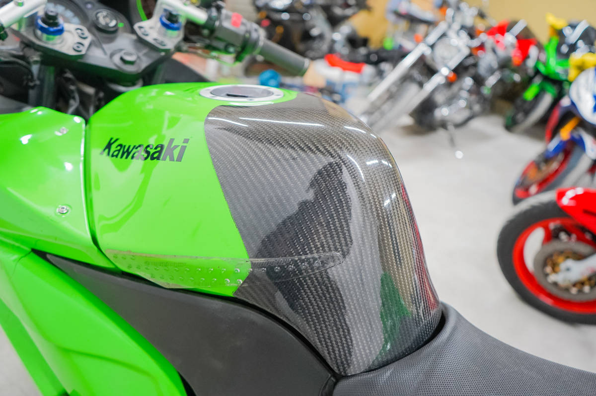 説明動画有□ニンジャ250R□ローン可□8000キロ□サーキットベース