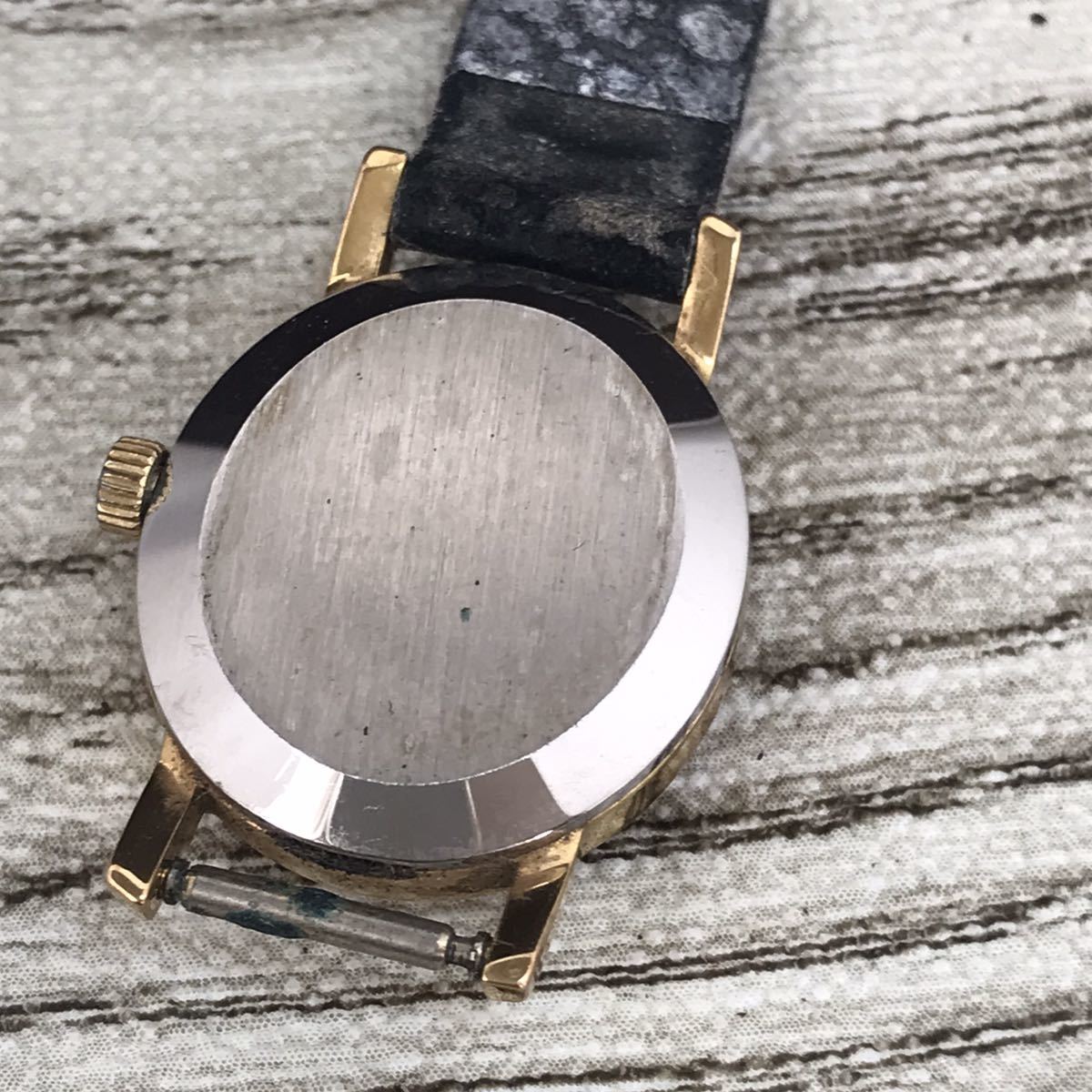 OMEGA Genève 手巻き式腕時計 メンズ　ジャンク 675-0403 ジャンク 手巻き 稼働品 OMEGA オメガ GENEVE ジュネーブ