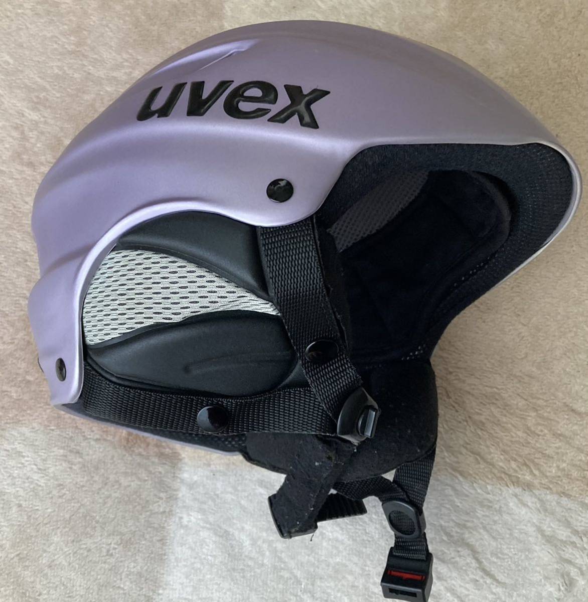 uvex ウベックス　スキーヘルメット　M57-58㎝　箱付き