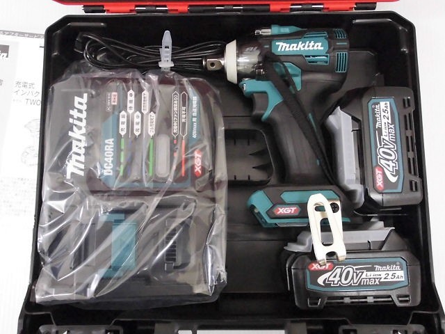 【28858】未使用☆電動工具 makita マキタ 充電式インパクトレンチ TW004GRDX バッテリー 2個 急速充電器付☆