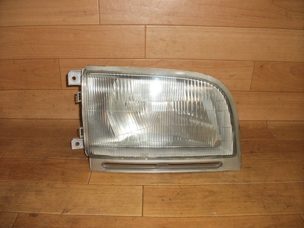 S200P S210P ハイゼット 純正 ヘッドライト ランプ 右 KOITO 100-51624