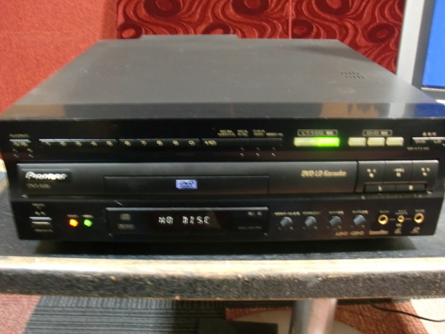 DVL-K88 DVD⁄LDコンパチブルプレーヤー Pioneer カラオケ対応