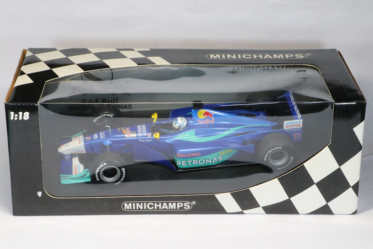 Minichamps 1:18 K. Raikkönen Red Bull Sauber Petronas Showcar