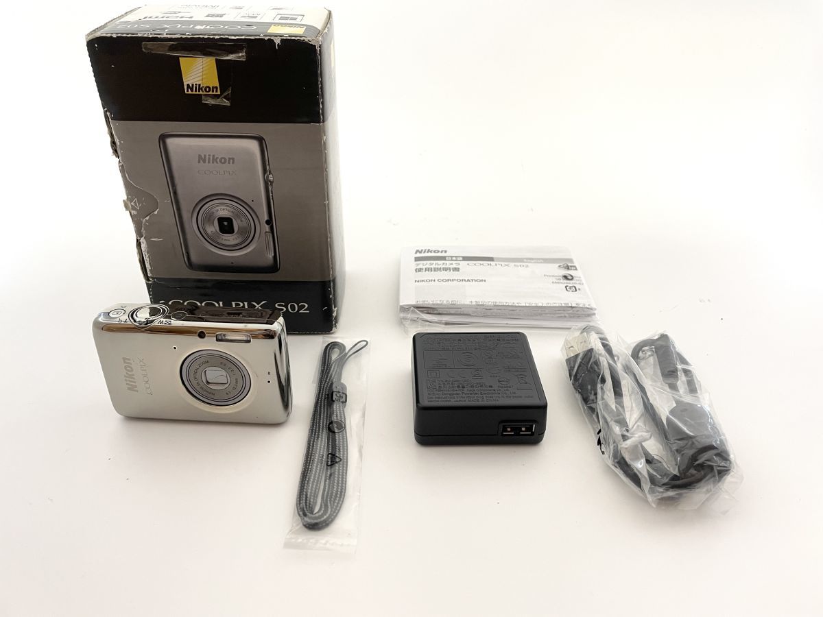 Nikon デジカメ COOLPIX S02 超小型 タッチパネル＋レザーケース Nikon