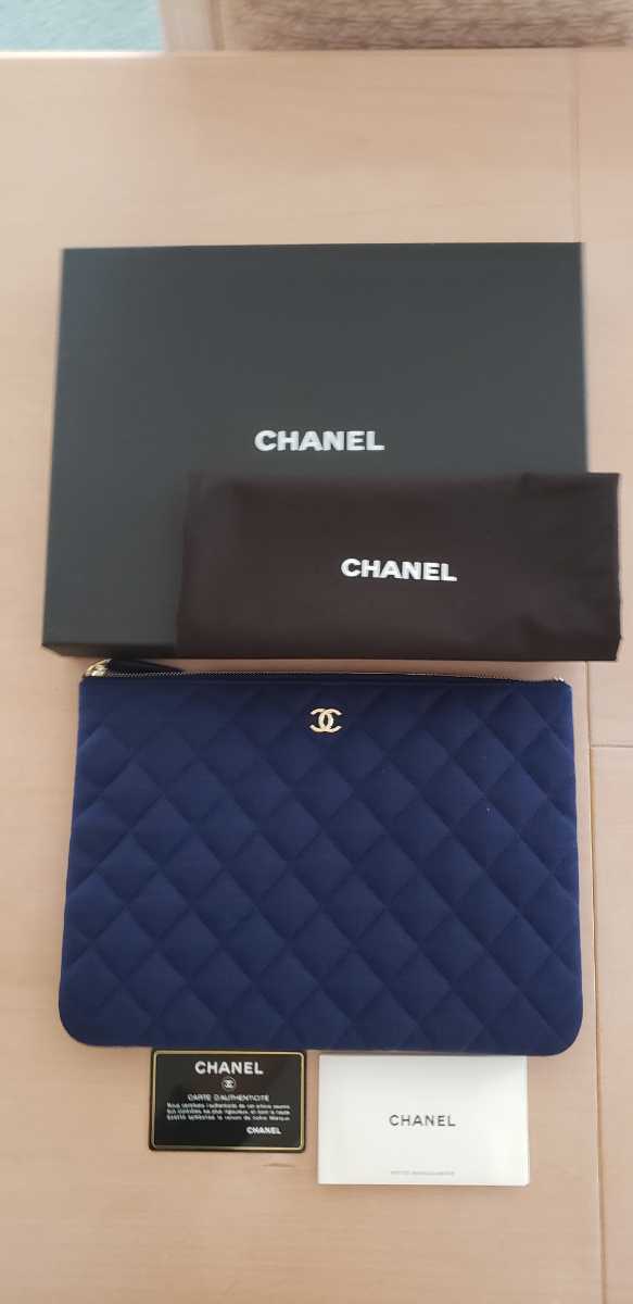 シャネル　セカンドバッグ　新品