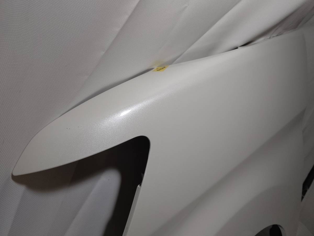 低価，SALE 即決交渉OK！ キズ少々 画像要確認 業者様 W24 パール LA600S 前期 LA610S タントカスタム 左フロントフェンダー 左フェンダー 53812-B2671
