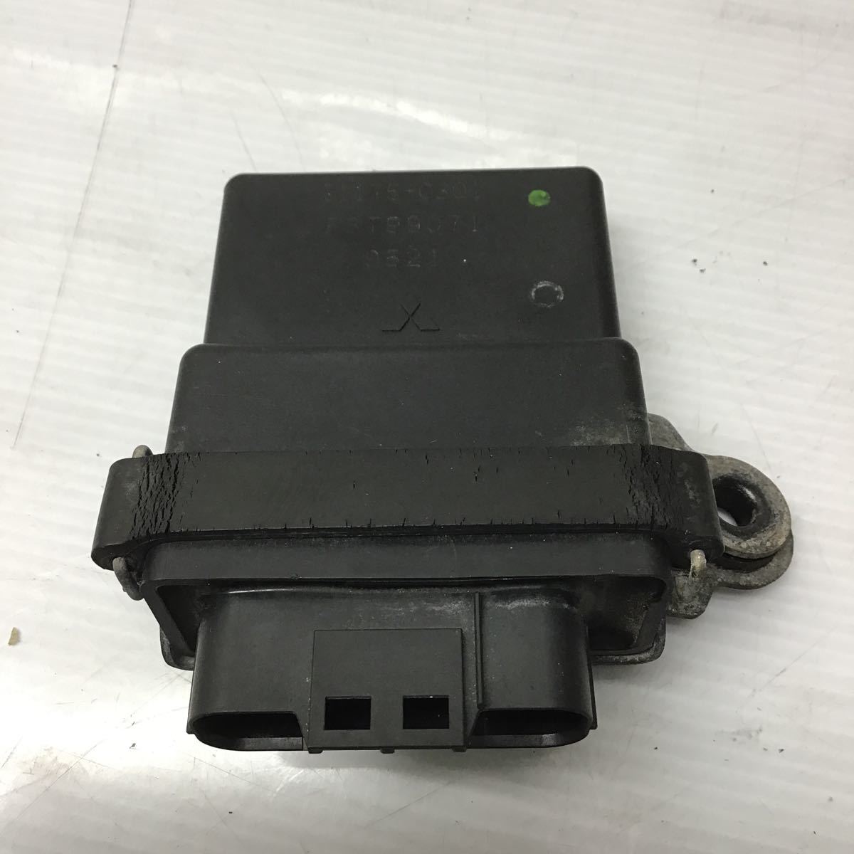 B68-22 カワサキ エストレヤ FI BJ250A CDI イグナイター 純正部品 動作確認済み