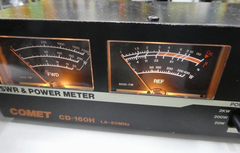 COMET CD-160H SWR & POWER METER 本体 COMET SWR/パワー計 CD-160H 1.6～60MHz 動作品 ジャンク アマチュア