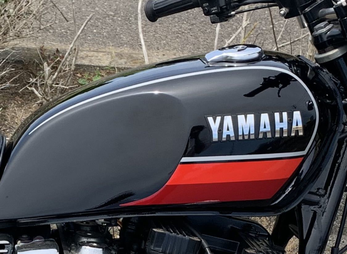 新品 ヤマハ XJ400D 純正タイプ タンク エンブレム　シルバー　クローム 新品 ヤマハ XJ400 XJ400D タンク エンブレム シルバー クロームメッキ