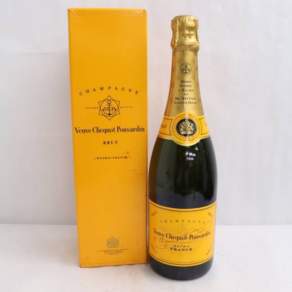 Veuve Clicquot（ヴーヴクリコ）ポンサルダン イエロー 12％ 750ml O23A250030
