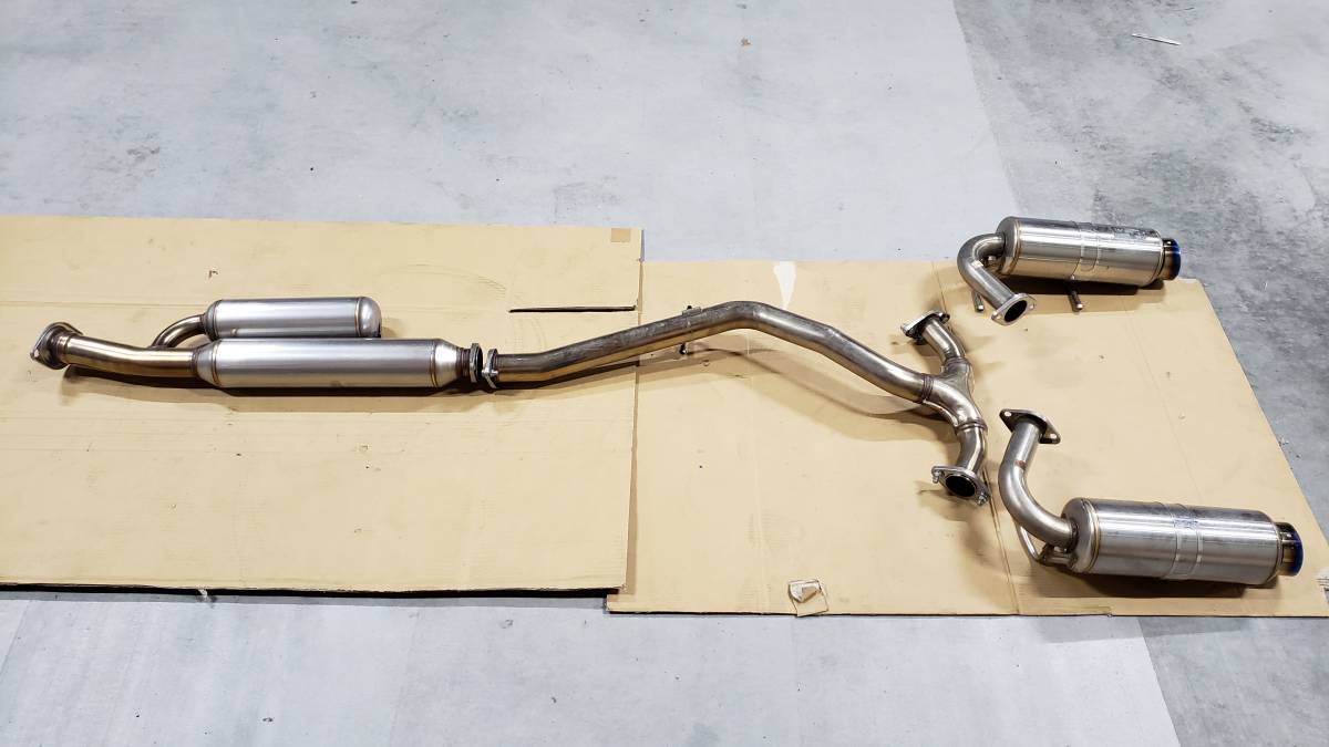 売り切り】86&BRZ(ZN6・ZC6) HKS マフラー Hi-Power SPEC-LⅡ 中間 