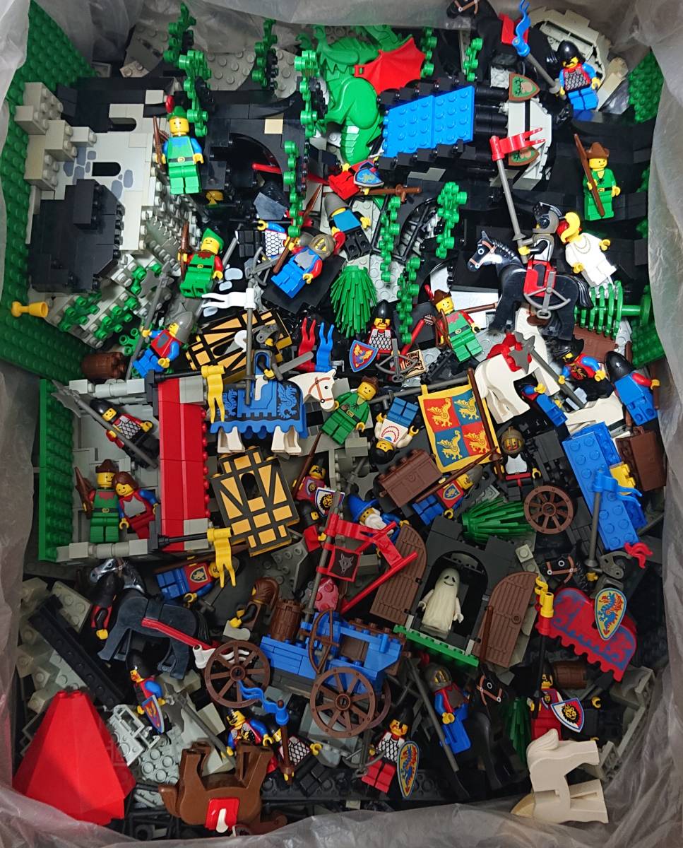 レゴ LEGO お城シリーズ等 まとめて 約9キロ フィグ 80体以上 