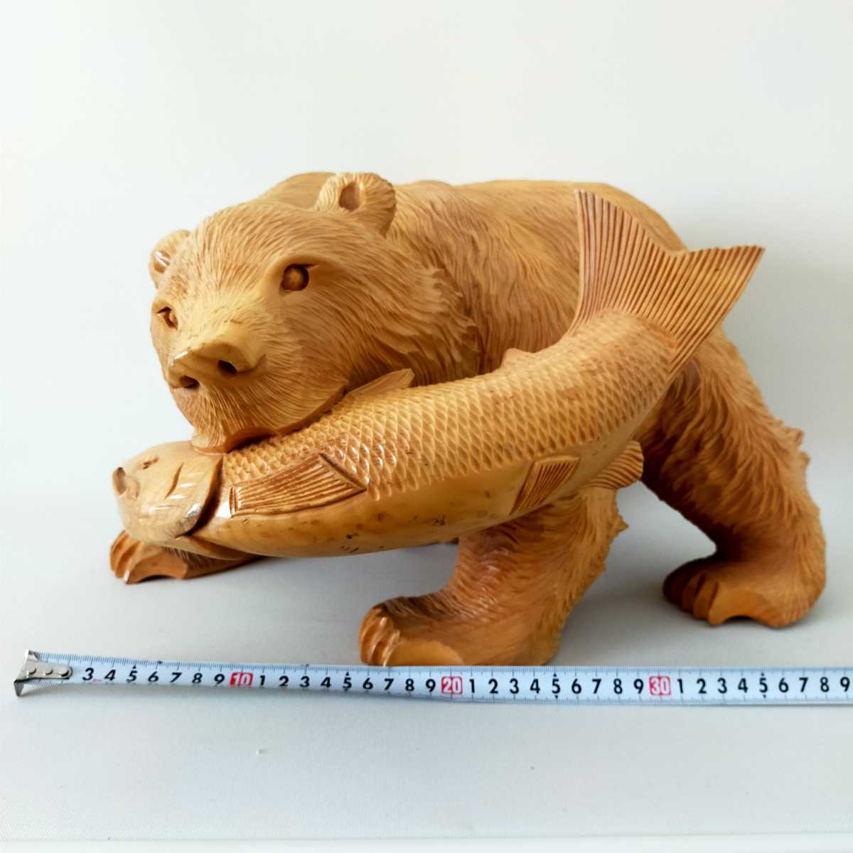 ☆昭和レトロ☆木彫り熊 兼峰作？ 北海道 一刀彫り (木工、竹工芸 