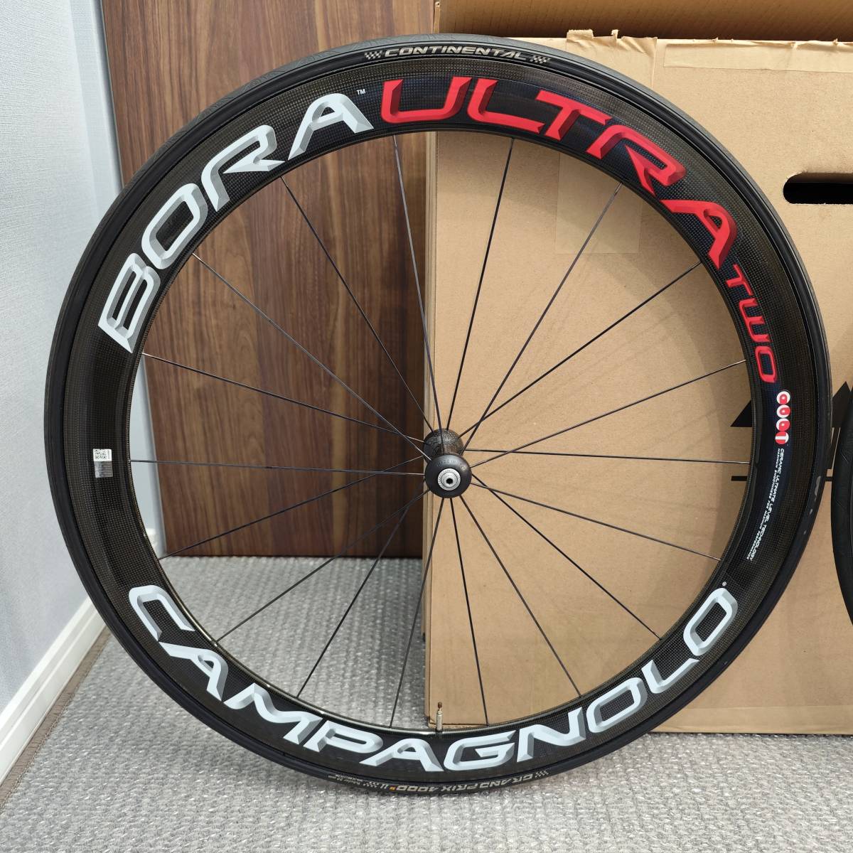 超美品◇走行2回200km BORA ULTRA TWO チューブラー 50mm 