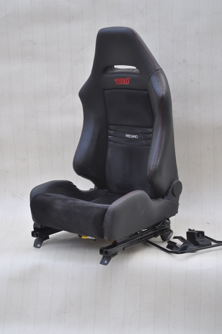 RECARO スバル純正 レカロ ハーフレザーシート インプレッサ GRB WRX 