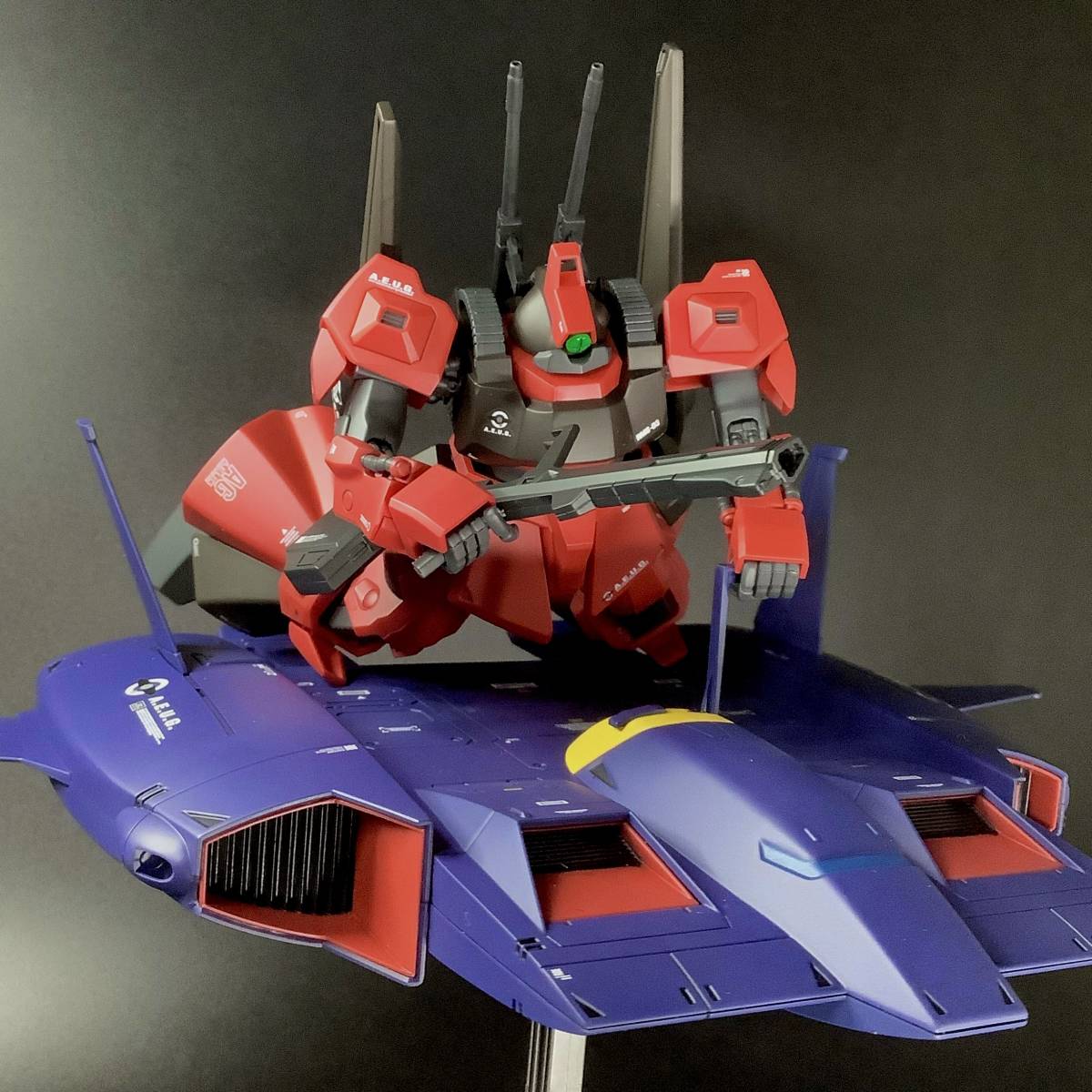 プレミアムバンダイ限定 HG ドダイ改+固定台座サービス！塗装済完成品 
