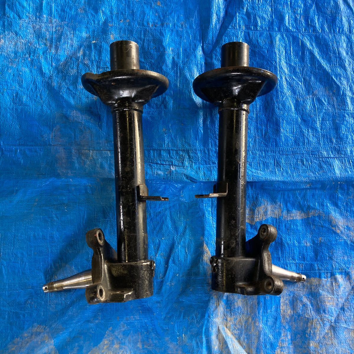 CHIKUWAさま　専用　DR30 スカイライン　フロントストラット DR30スカイライン 用フロント ストラットAE86 ハコスカ ケンメリ