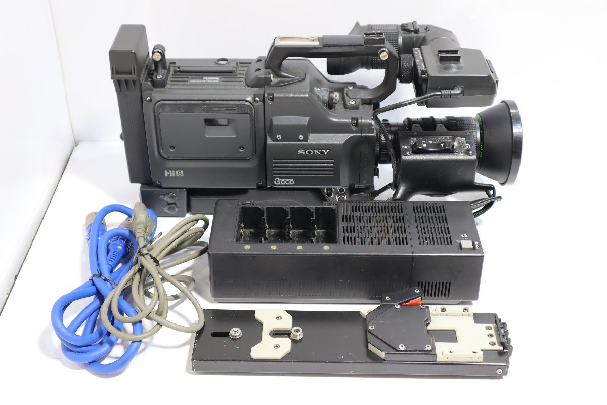 160☆SONY ソニー 業務用ビデオカメラ DXC-327A Hi8 レコーダー EVV