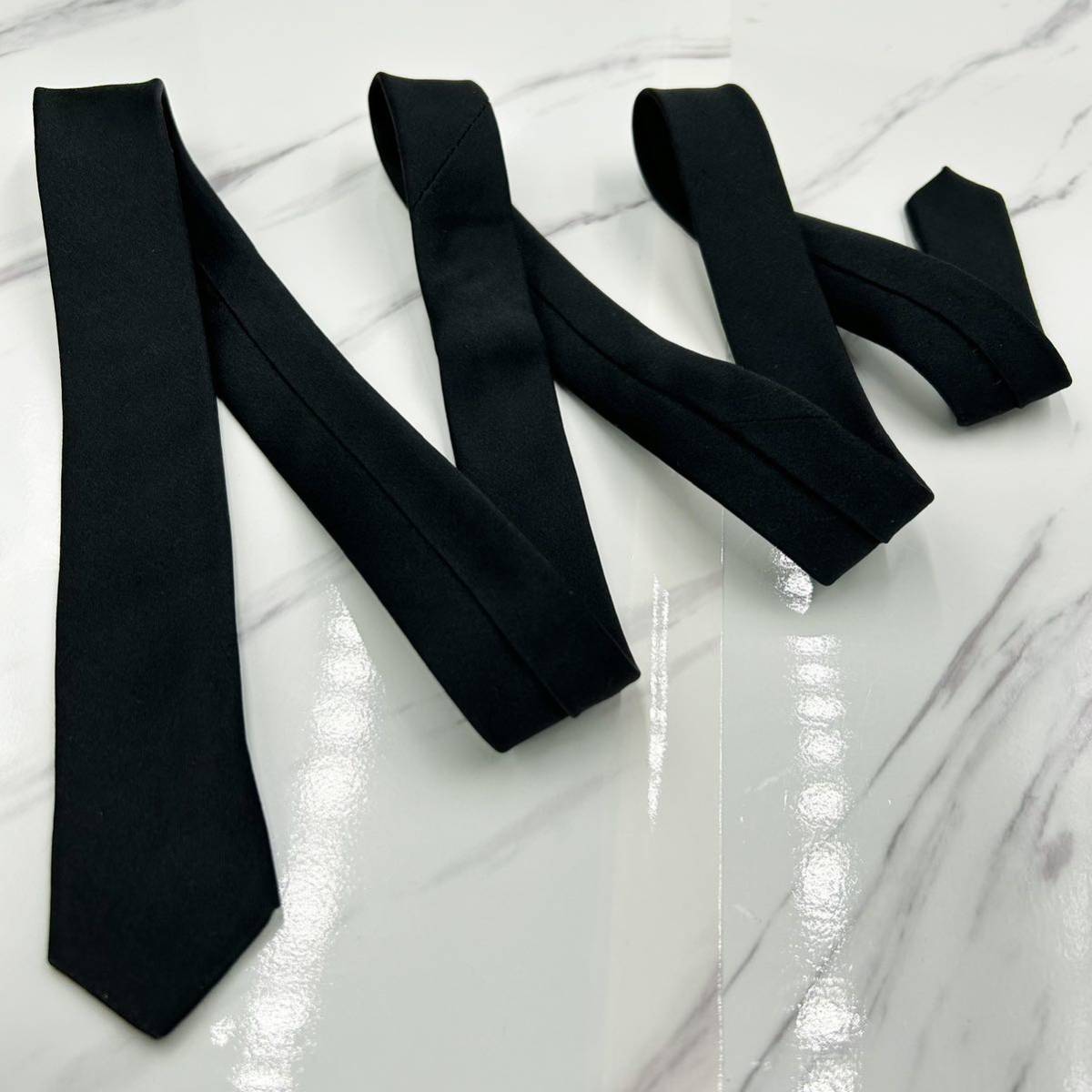 Dior Homme ディオールオム ネクタイ シルバー トロッター ナロータイ