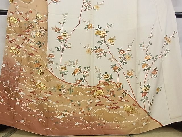 着物屋こころ■訪問着　友禅　刺繍　草花文　暈し染め　金彩　丹後ちりめん　反端付き　着丈157cm　裄63cm　正絹　逸品　A-ta1542 暈し染め 逸品 金彩 裄64.5cm B-fe3469 平和