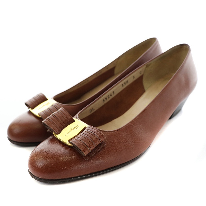 サルヴァトーレフェラガモ Salvatore Ferragamo ヴァラ パンプス