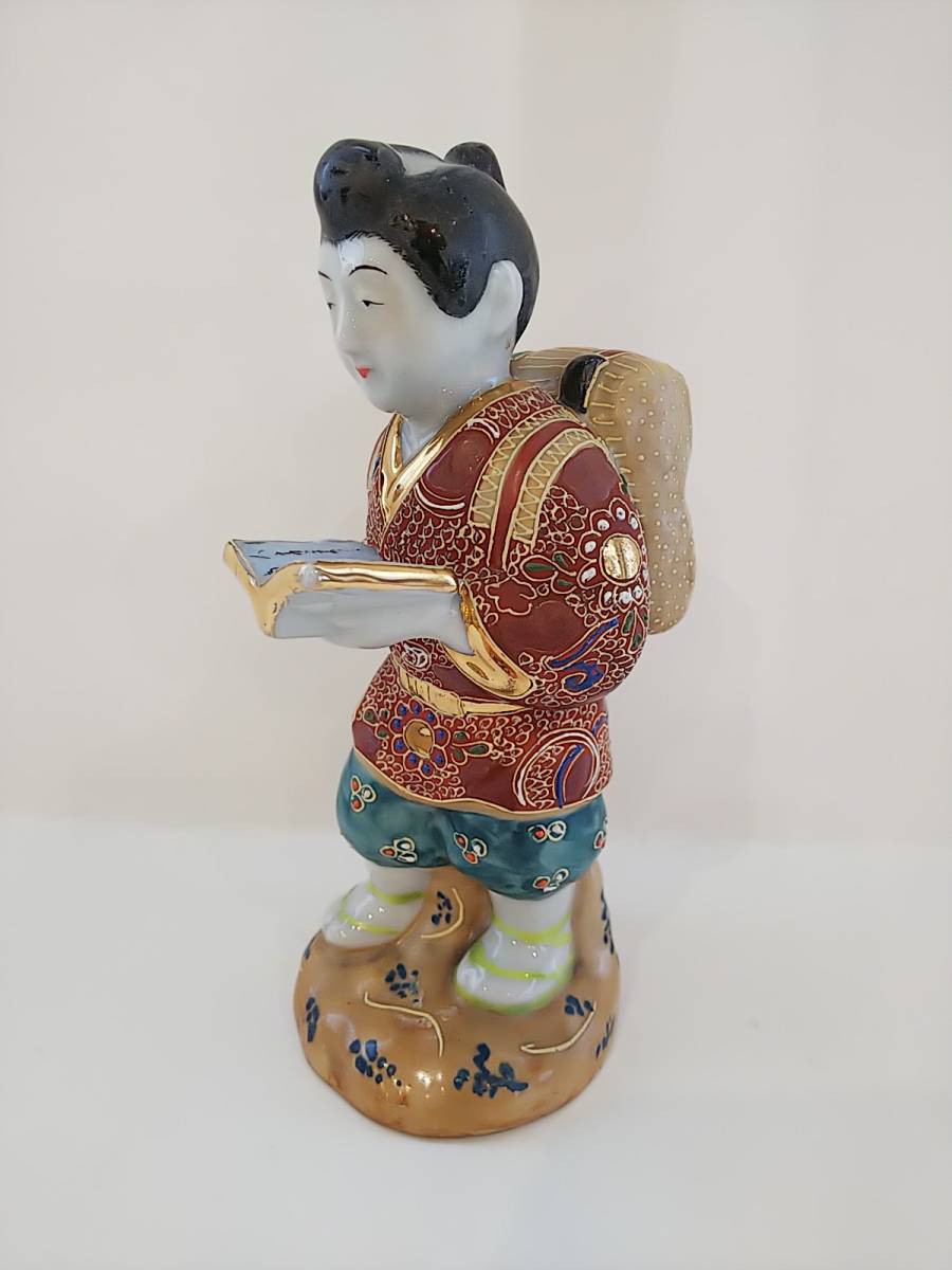 497 時代物 九谷焼 二宮金次郎像 色絵金彩 陶器人形 陶磁器 置物 古い 