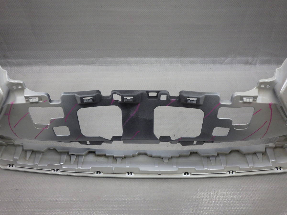 LEXUS レクサス CT ZWA10 後期 純正 フロントバンパー 52119-76250 -