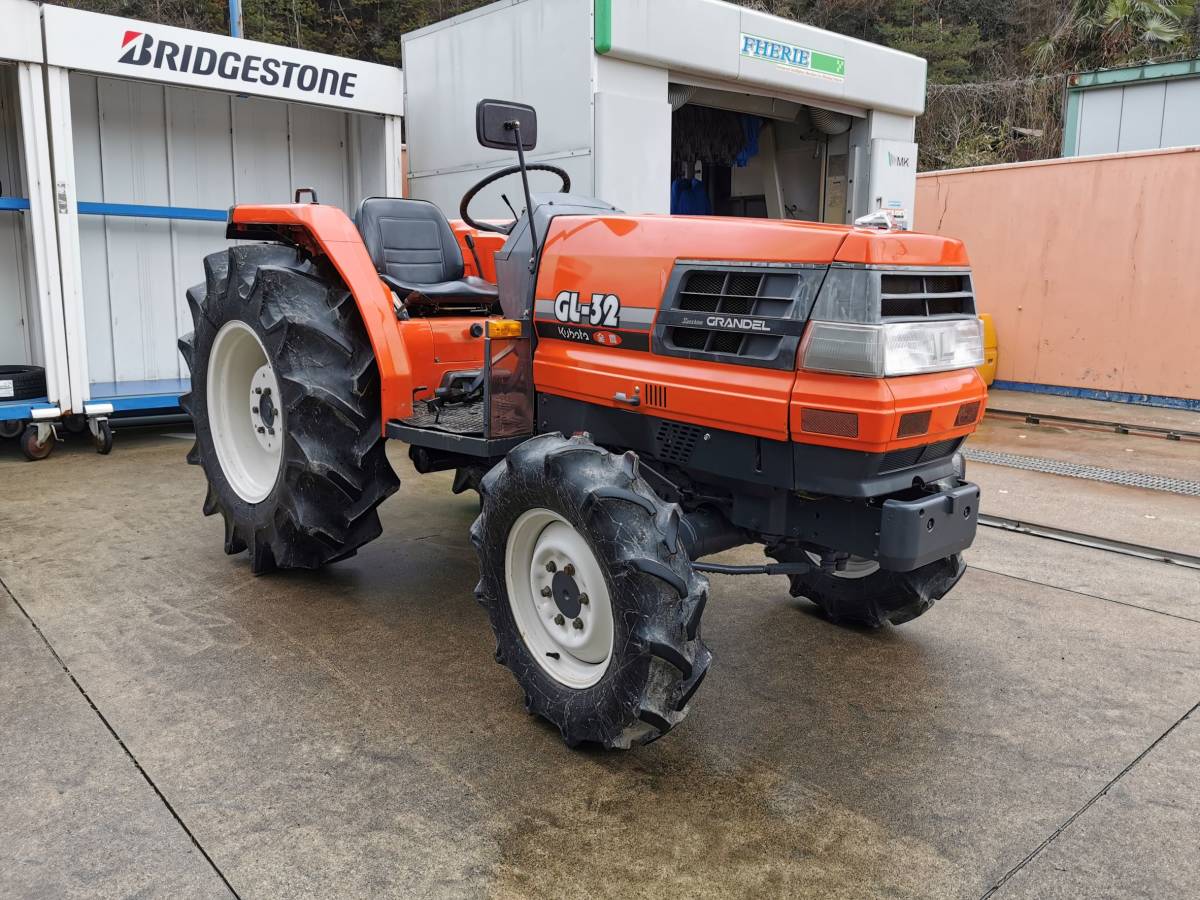 【1円スタート！売り切り！】　訳アリ　クボタGL32　本体のみ