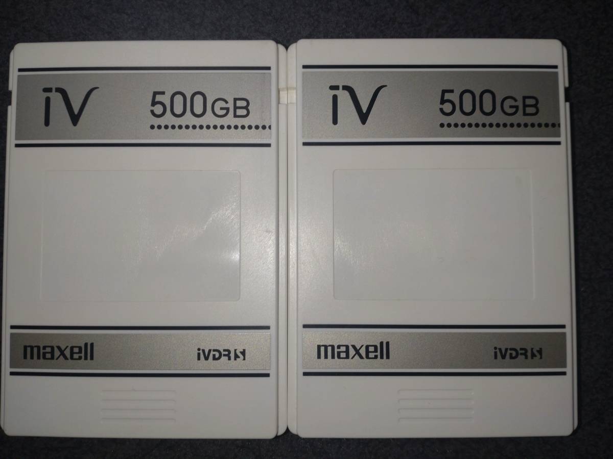 マクセル maxell iVDR-S 500GB 2個セット 計1000GB 1TB ケース付き カセットハードディスク HDD 日立Wooo iVポケット対応 中古 動作品