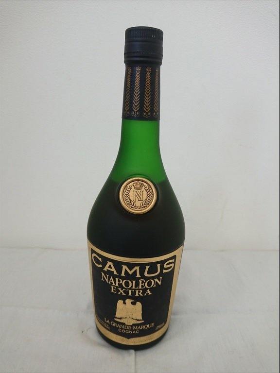 CAMUS NAPOLEON EXTRA コニャック ブランデー 未開栓】CAMUS NAPOLEON EXTRA カミュ コニャック 40％ 700ml