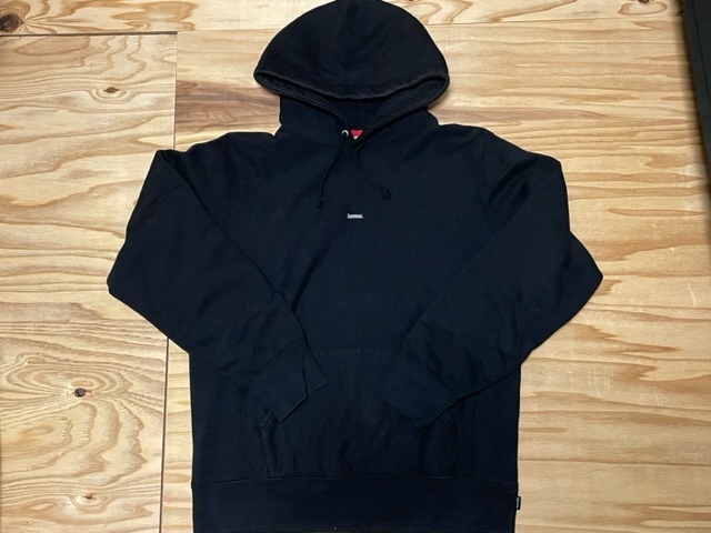 定番人気，お得 Supremeシュプリーム★Micro Logoマイクロ ロゴ★Hooded Sweatshirtスウェット パーカー★コットン100％★ブラック系★サイズM