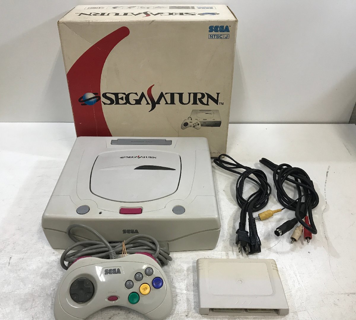 セガサターン 本体 HST-0019 《動作確認済・箱付き》 HST-3220 パワー