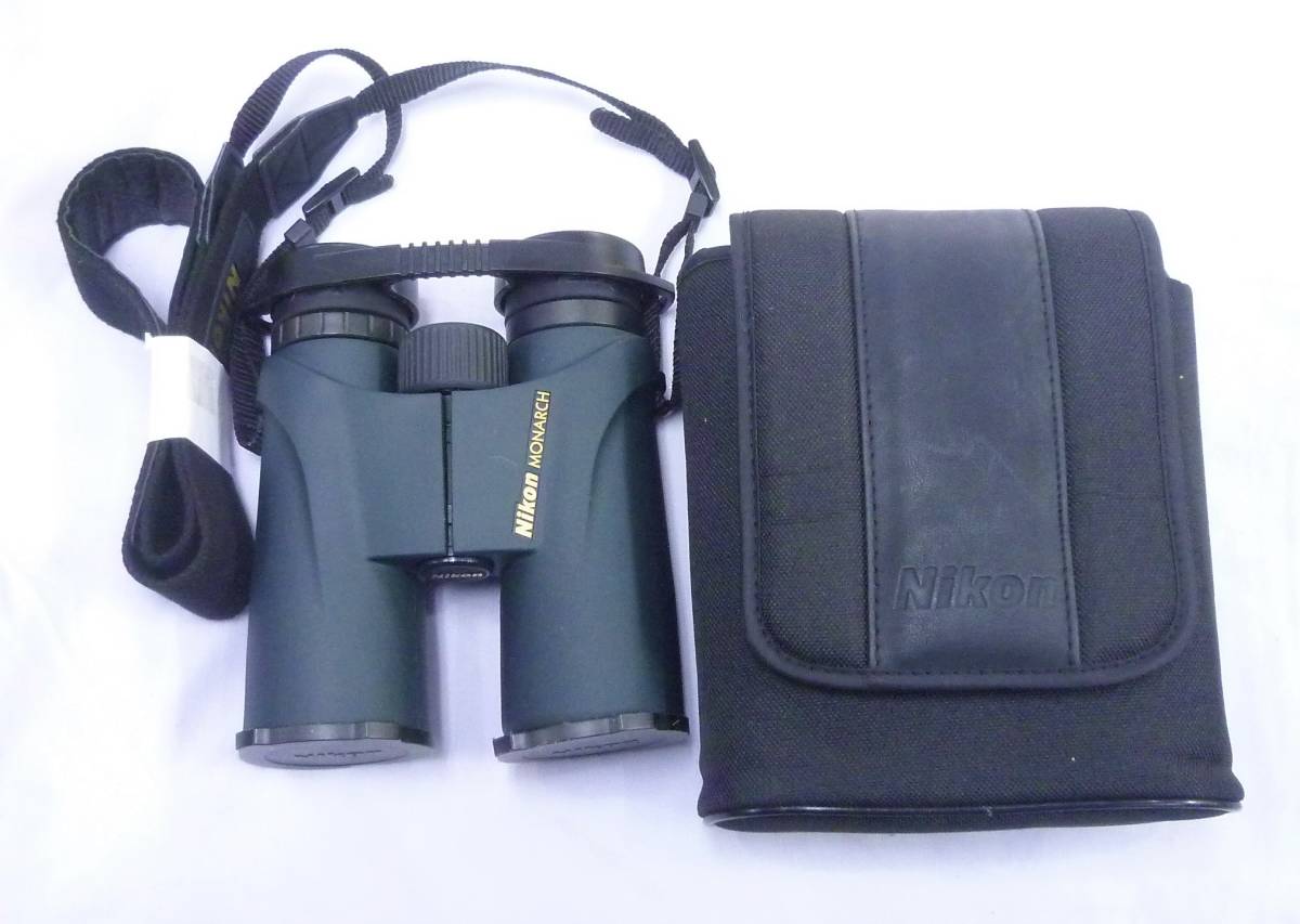 ニコン 双眼鏡 10×42　5.5°MONARCH 　防水