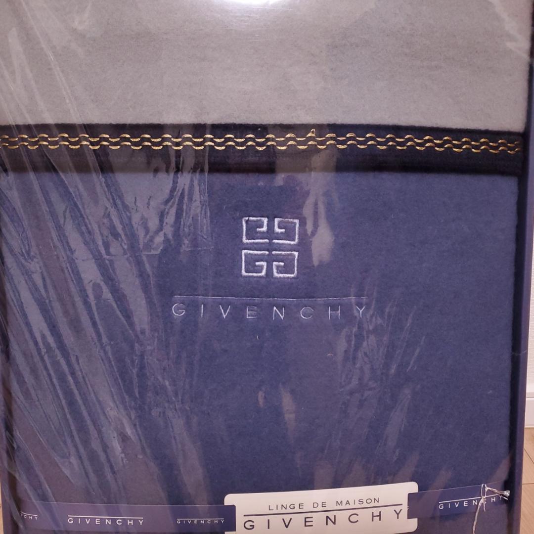 新品 カシミヤ混ウール毛布 純毛ニューウール毛布 日本製 ジバンシー 未使用 GIVENCHY カシミア入純毛毛布(毛100％ 羊毛90 GIVENCHY（毛布）のフリマアイテム一覧 毛布の通販 ブランケットの通販