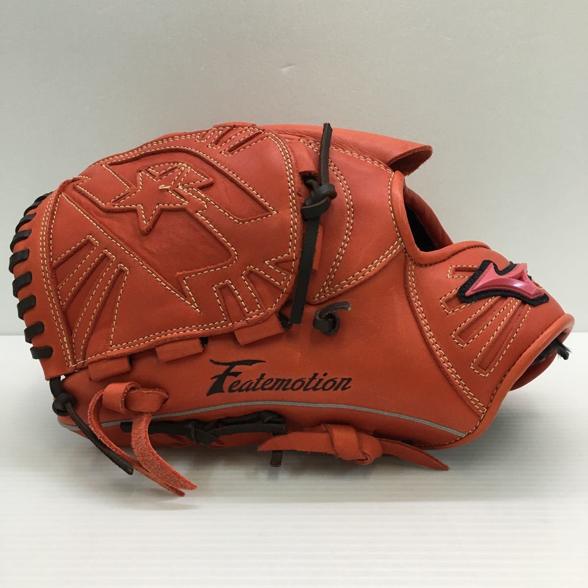 ミズノ Mizuno フィートエモーション 軟式グローブ左投げ用限定品