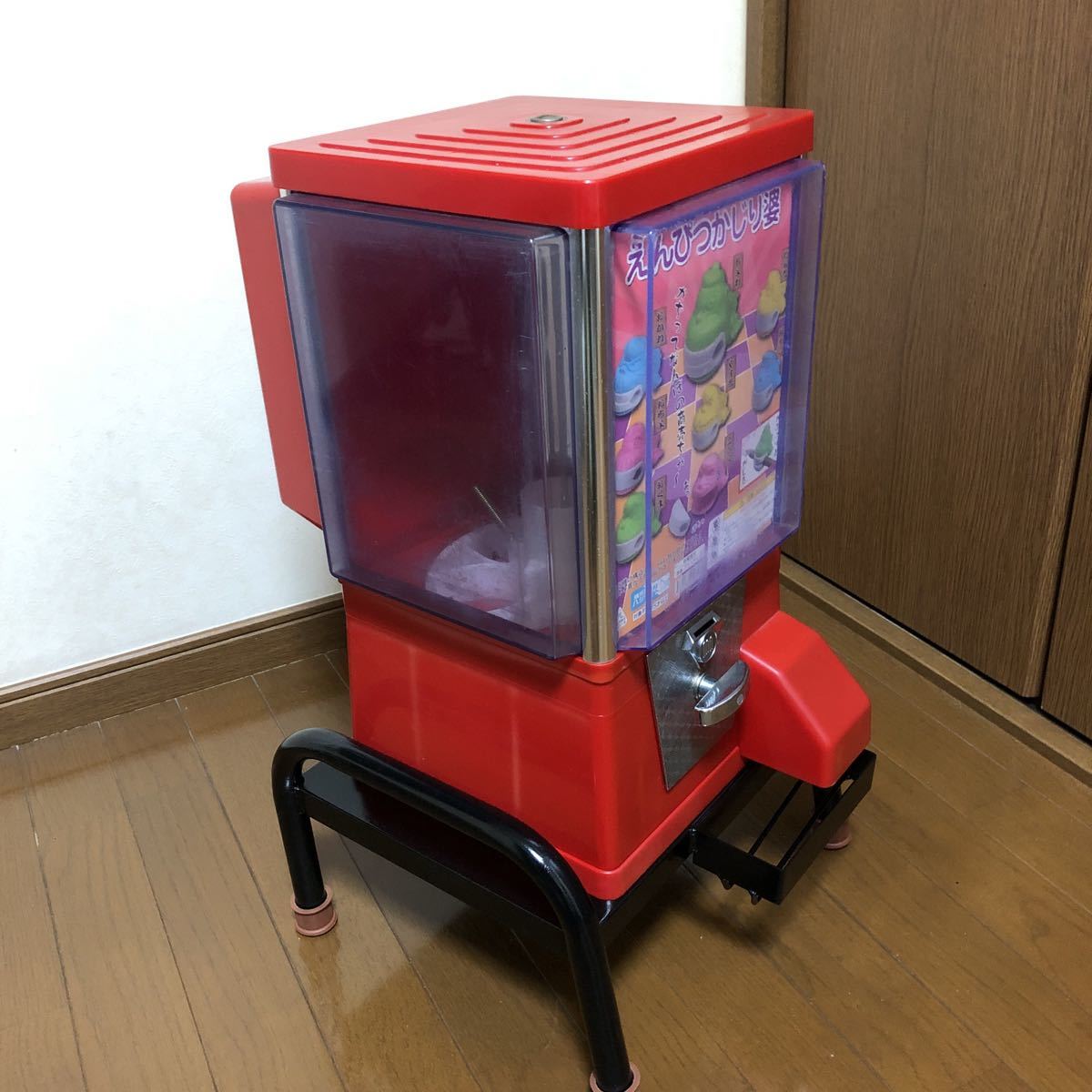 ガチャガチャ本体(スタンド付き)100円機 カギ無し(ビンテージ)｜売買 