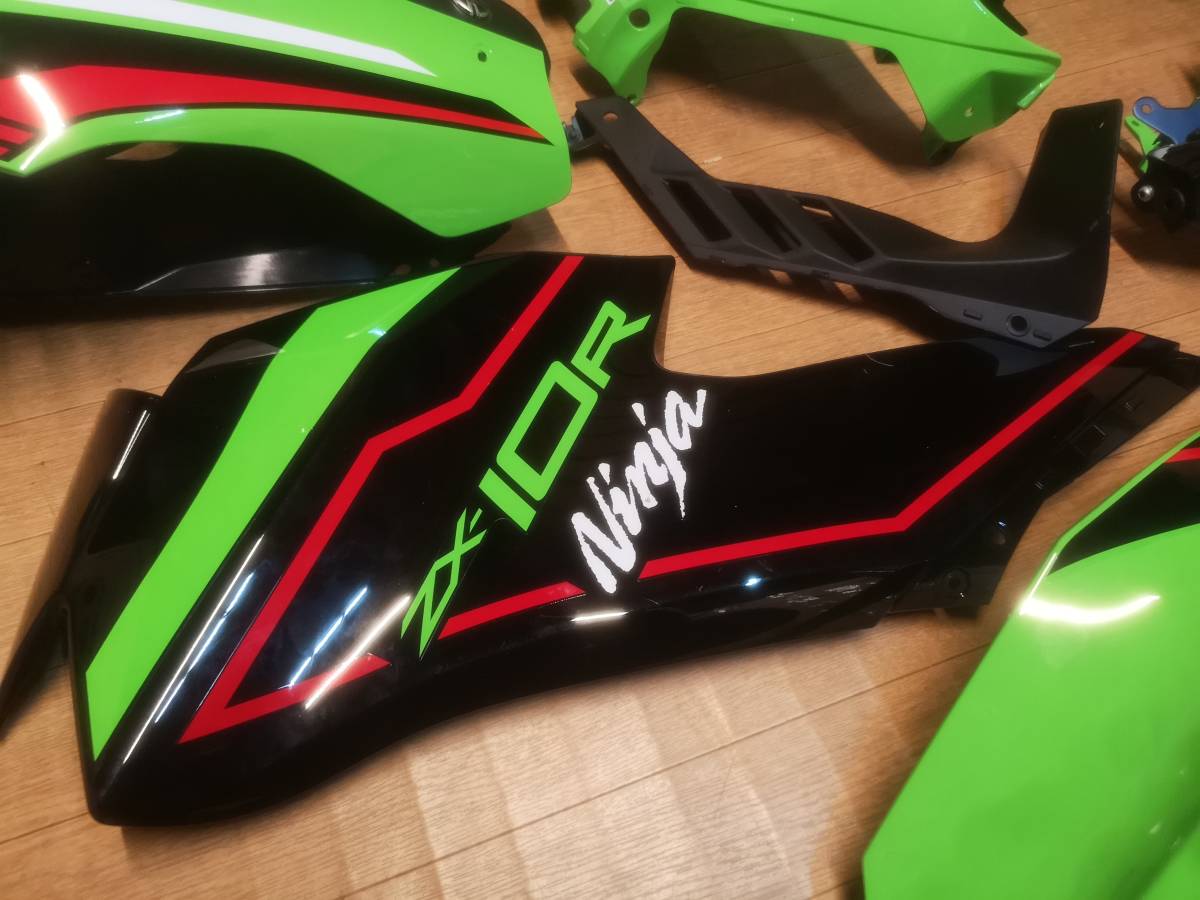 ZX-10R 2022 KRT Edition 純正品 外装 カウルセット 新車外し 綺麗 
