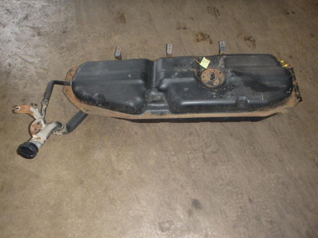  サンバー TT2 フューエルタンク 955 42012TC050(エンジン部品)｜売買されたオークション情報、yahooの商品情報をアーカイブ公開 - オークファン スバル用