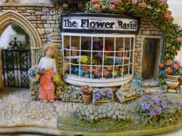 Lilliput Lane 花畑　置物 ハウス ミニチュア ㏄175○＊Lilliput Lane/リリパットレーン＊Flower Basket かわいい