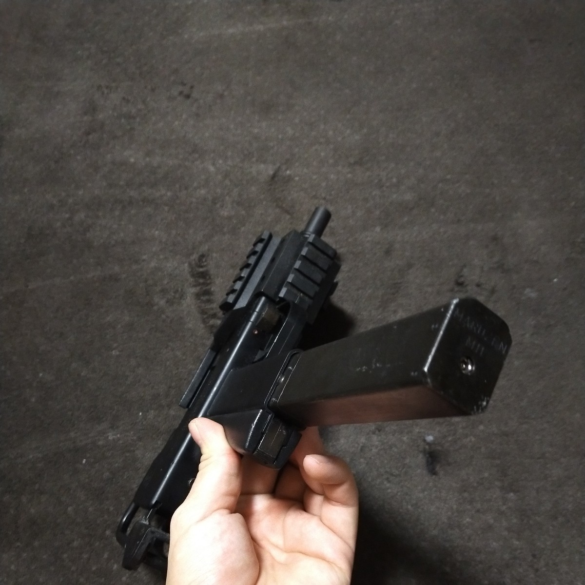 動作確認済】マルゼン M11 CQB ガスブローバック 20mmレール