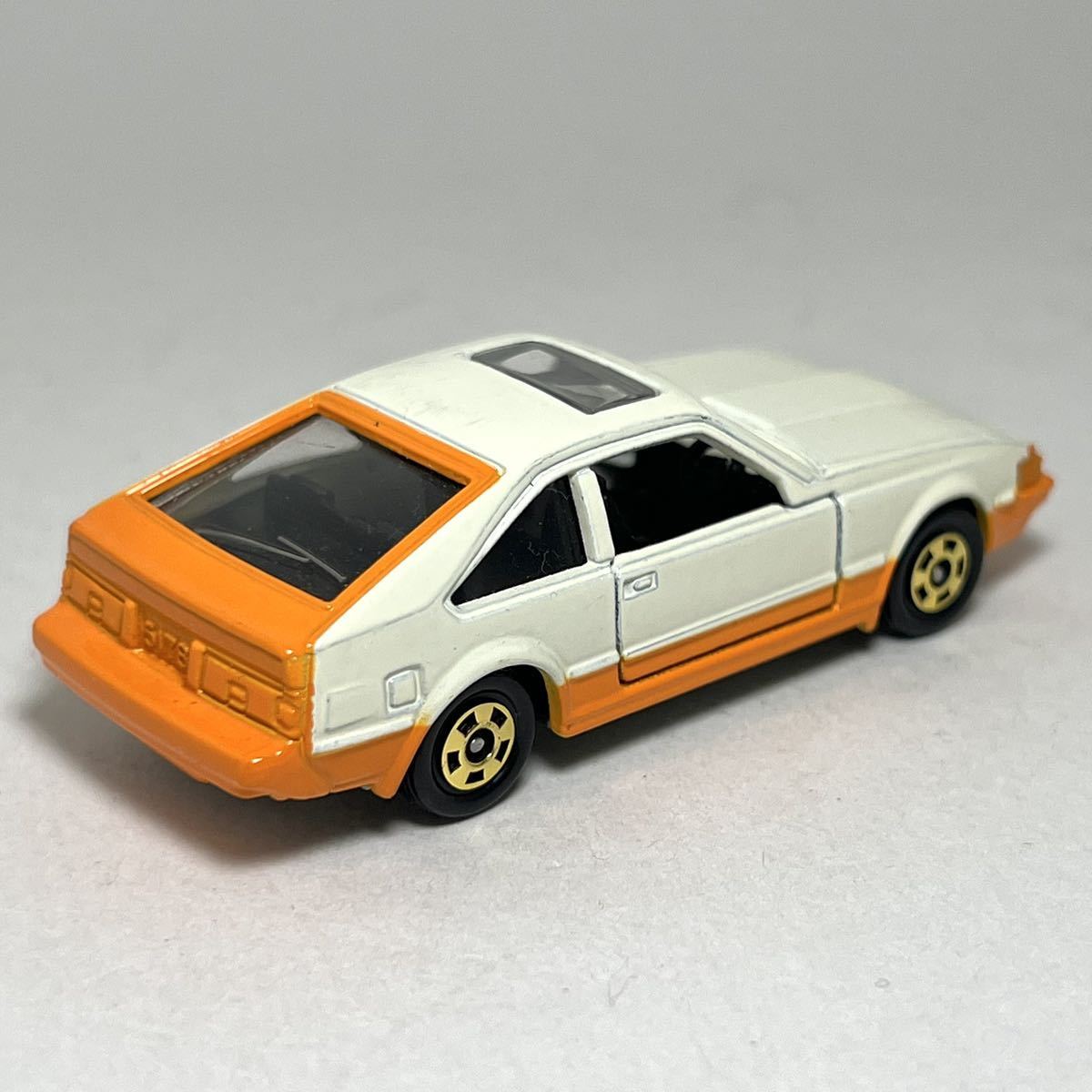 日本製トミカ】No.33-4-6 ○ギフト品○ トヨタ セリカXX 2800GT (白