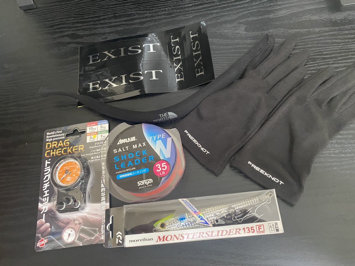 【送料込】ドラグチェッカー、浮くサングラスホルダー、リーダー、インナーグローブ、モンスタースライダー135Fとステッカー非売品激レア