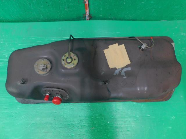 ハイラックス GA-RZN147 フューエルタンク ビジネス Sキャブ低床 1RZ-E