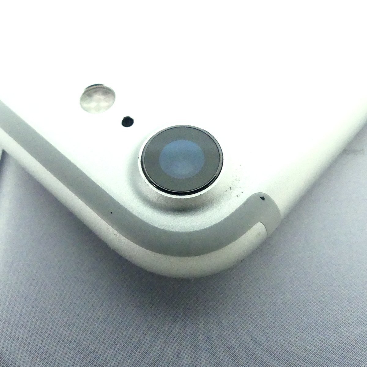 【美品】iPhone 7 256GB シルバーバッテリー最大容量94% iPhone 7 32GB シルバー iPhone7 シルバー 32GB バッテリー最大容量94