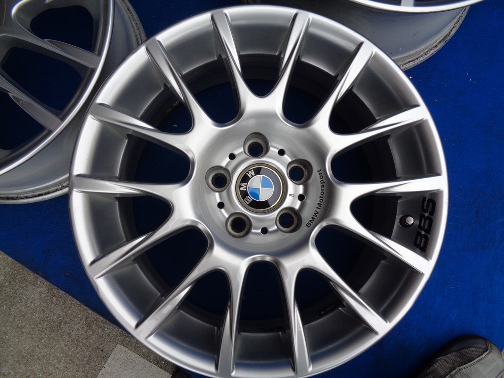 【送料込み】★ 希少 ★ BMW 純正 ★ オプション BBS ★ E90 3シリーズ ★(F) 8J/+34 (R) 8.5J/+37　PCD 120 ★ 4本セット ★ BMW BBS 希少 6シリーズ BMW５シリーズ（F10 PCD114.3-5穴