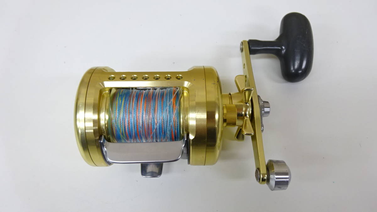 [船橋03038TH] Daiwa Millionaire CV-Z 300SF ダイワ リール