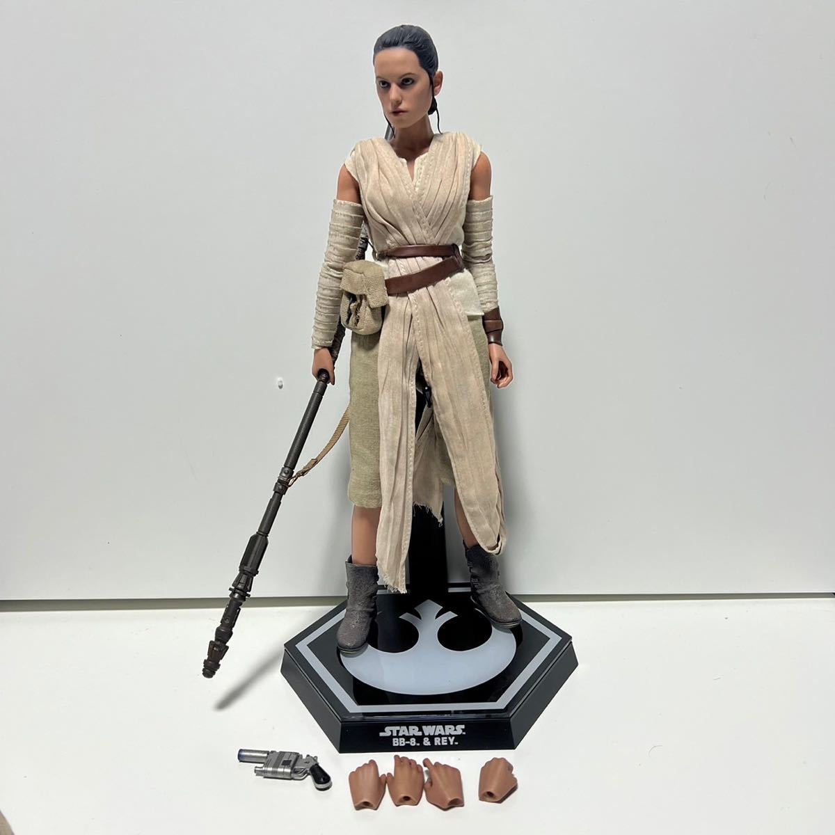 内未開封　ホットトイズ　1/6　フィギュア　スターウォーズ　レイ　アナキン お買い得，定番人気 104001ホットトイズ 1/6 フィギュア スター