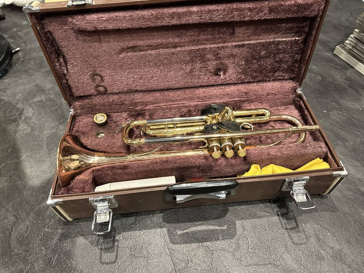 【値下げ】トランペット 本体 管楽器 真鍮製 ジャンク YAMAHA トランペット | ヤマハ - JEUGIA B♭ Trumpet 管楽器・吹奏楽器