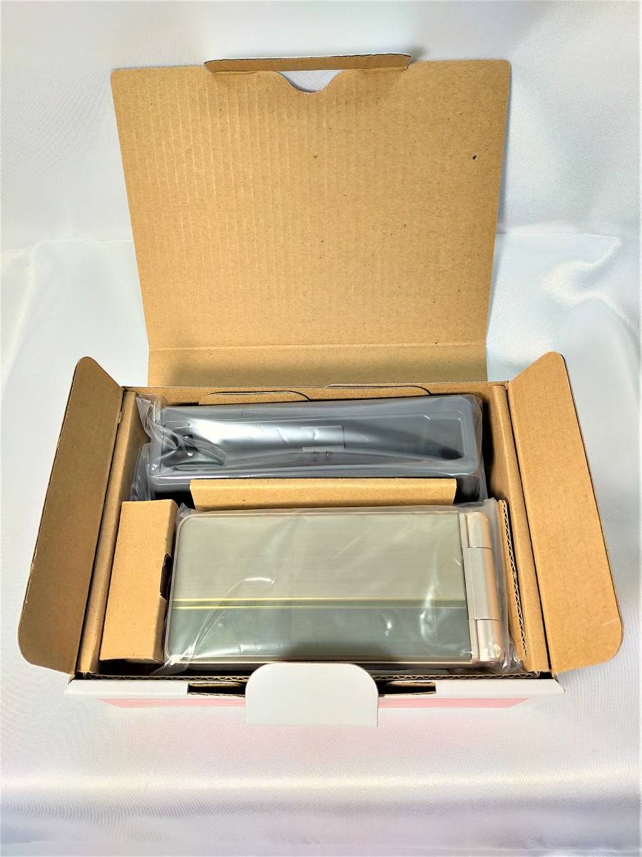 docomo P-01H 【新品未使用 送料無料】docomo パナソニック P-01H